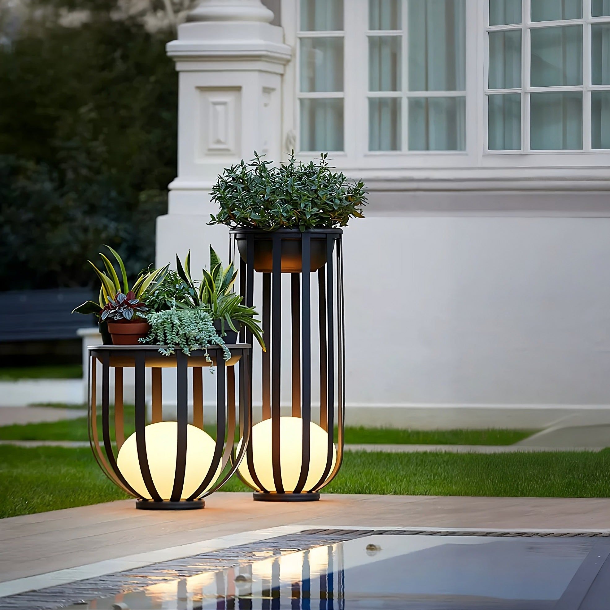 NoWire SolarGlow Outdoor LED Plant Stand