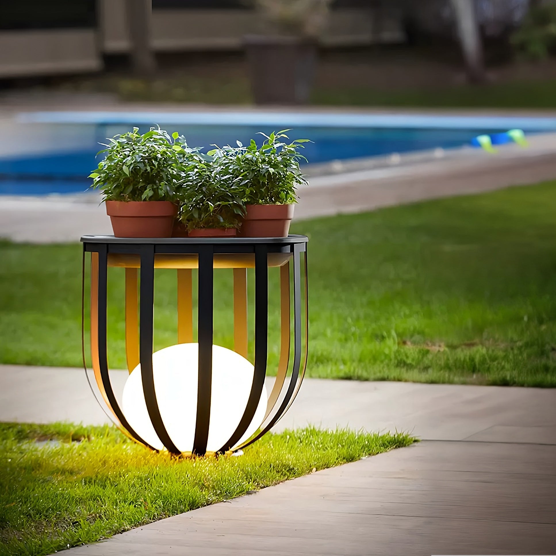 NoWire SolarGlow Outdoor LED Plant Stand