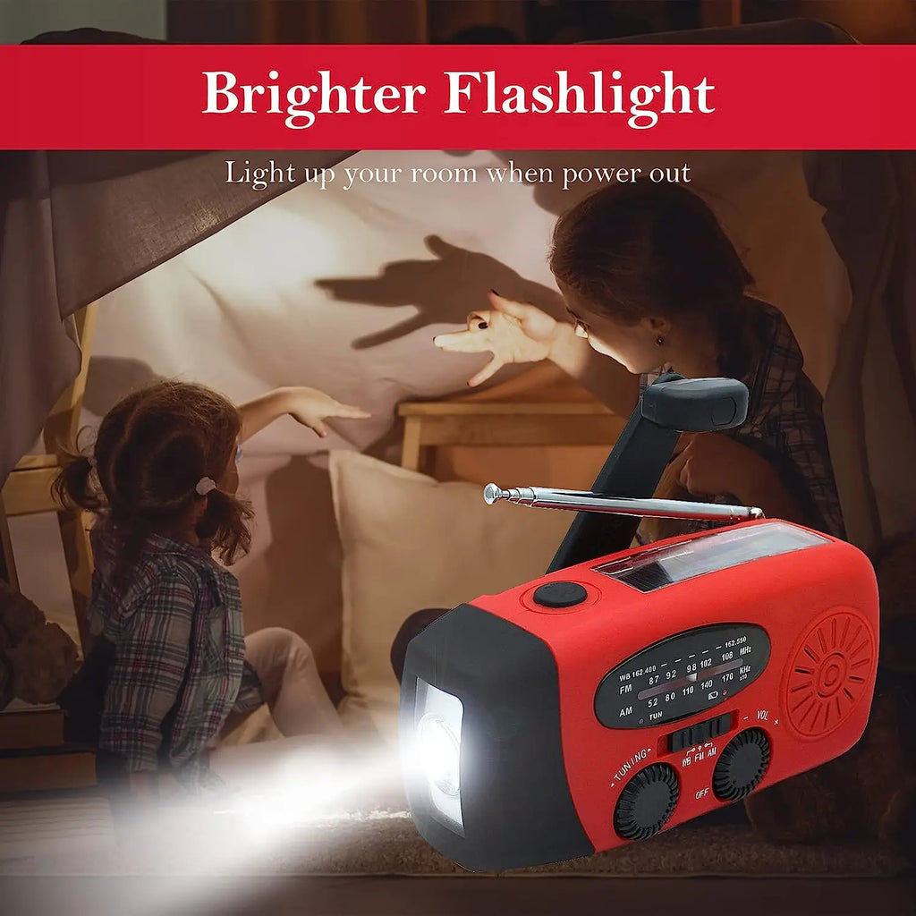 NoWire CampGuard Solar Lantern with AM/FM Radio – 2000mAh