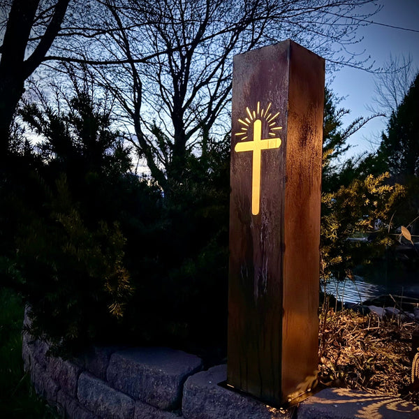 NoWire Steel Cross Custom Solar Pillar – Heavy-Duty Memorial Landscape Sconce