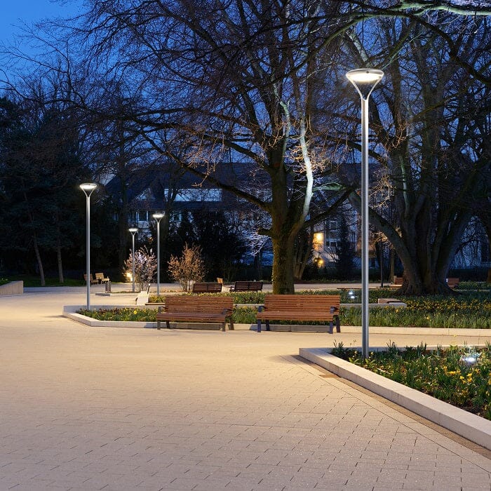 NoWire Aurora Pro Solar Pole Light – Dusk-to-Dawn Security & Ambient Lighting